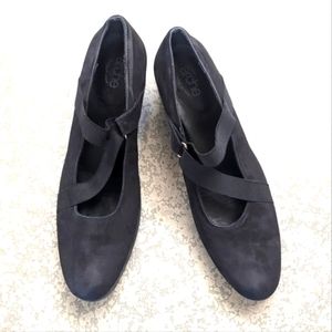 Arche Ln Suede Mary Jane Wedge Heel Loafer 42